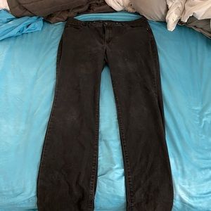 All black Medium modern series Lee straight leg curvy fit jeans